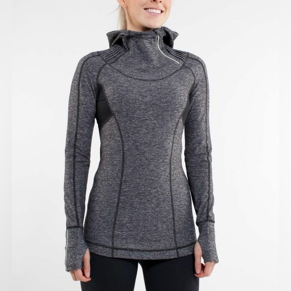 Lululemon Run Back On Track Pullover Heather Black Ponytail Hole Zipper Size 8 - Picture 1 of 10